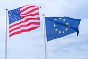 USA- und EU-Flagge