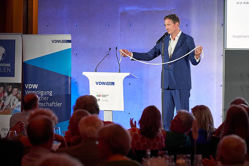 Dr. Eckart von Hirschhausen