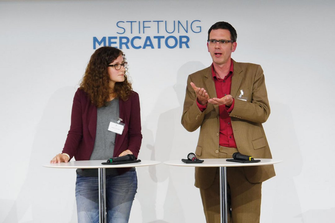 Jennifer Schellhöh und Timon Wehnert bei Abschlussveranstaltung